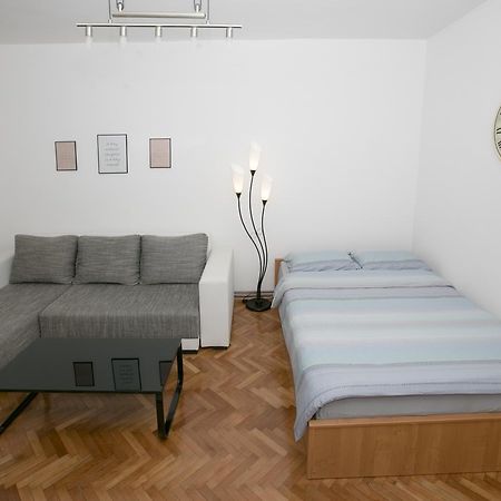 Downtown 3 Bedroom Apartment Sarajevo Eksteriør billede