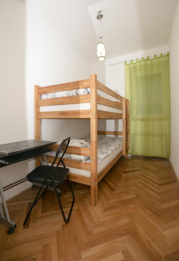 Downtown 3 Bedroom Apartment Sarajevo Eksteriør billede